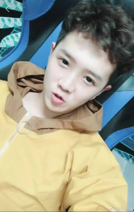 健哥爆料王乐乐视频在线观看,健哥独家爆料，精彩瞬间不容错过  第2张